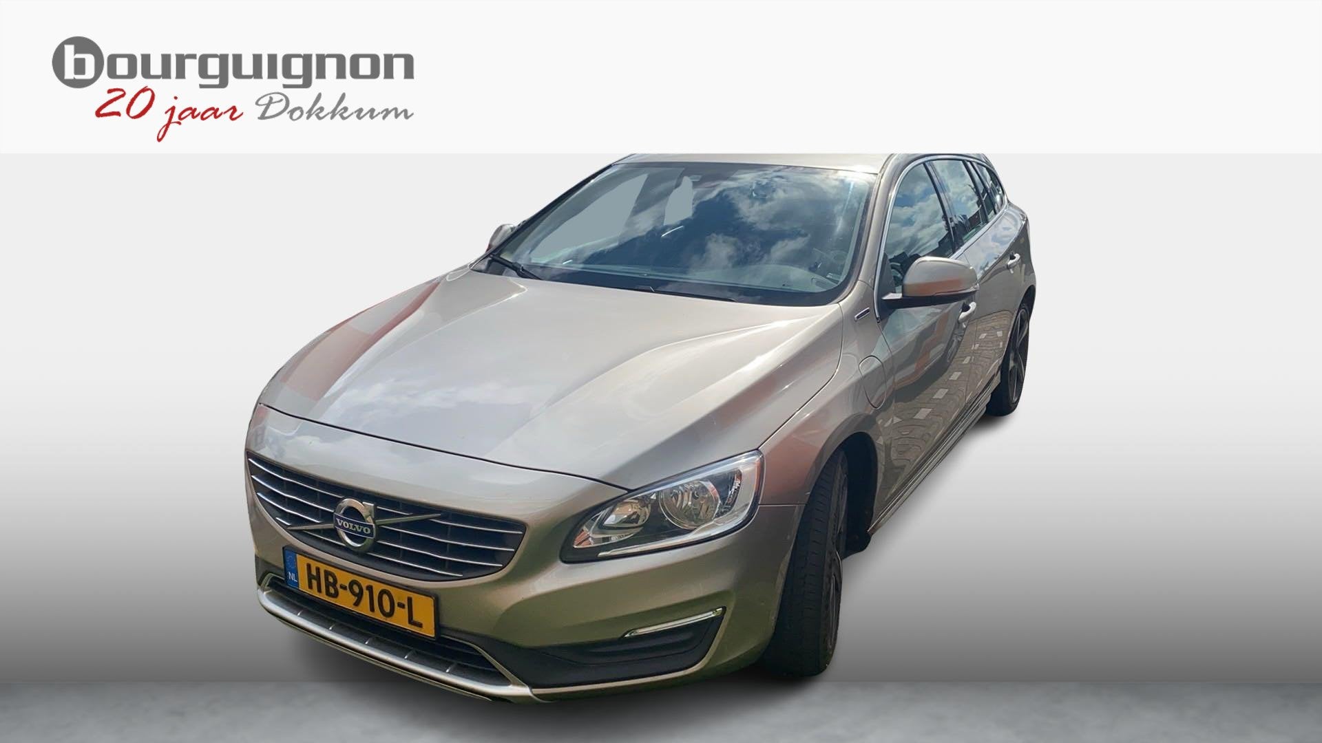 Volvo V60 2.4 D6 Twin Engine Momentum Trekhaak | H&K Audio |