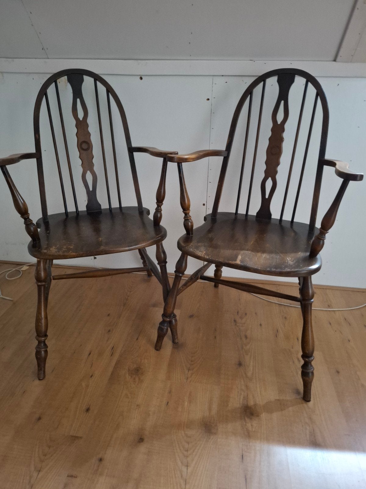 Set van 2 vintage Windsor stoelen met armleuningen, Ophalen