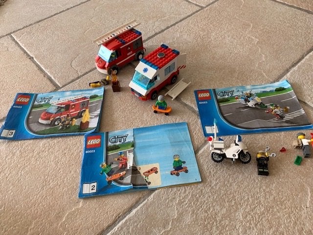 Lego city 60023 brandweer en ambulance, Ophalen of Verzenden, Gebruikt