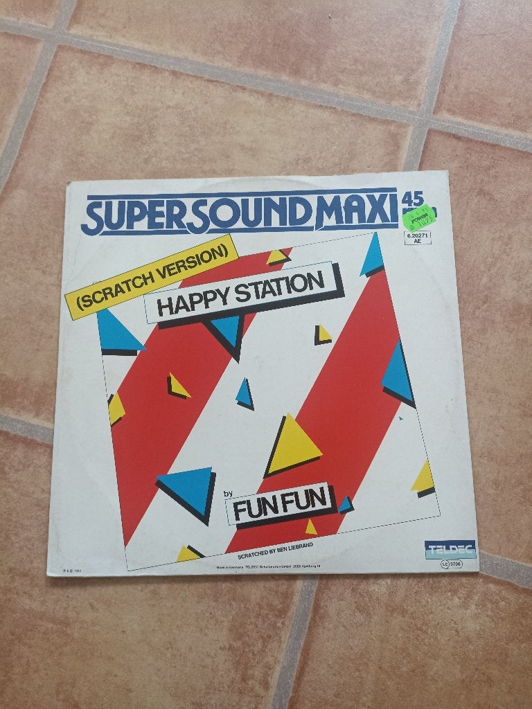 12'' Fun Fun - Happy station ( italo ), Ophalen of Verzenden, Gebruikt, 12 inch