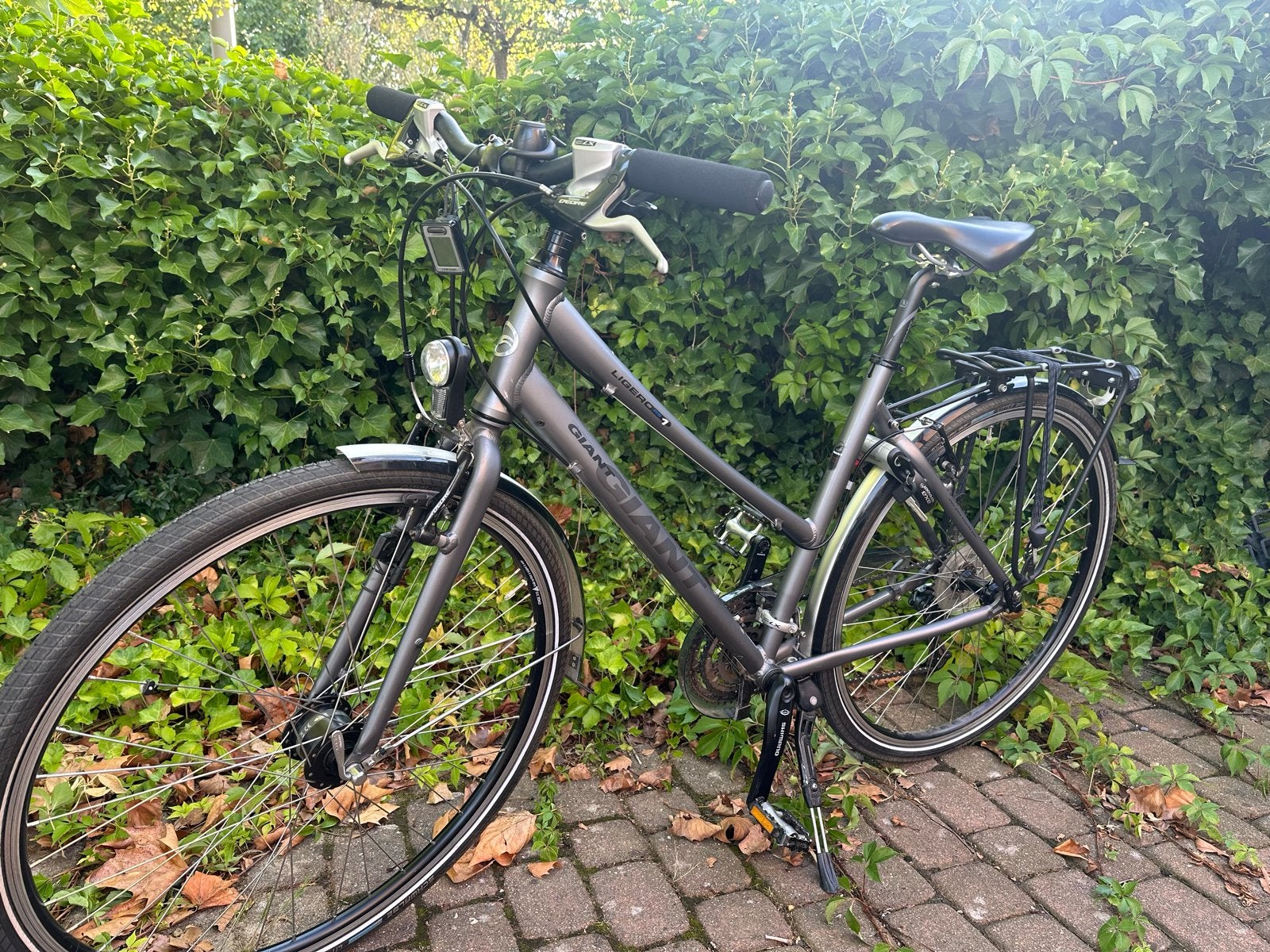 Giant Ligero RS1 Lite Trekkingfiets - Zo goed als nieuw, Ophalen, 28 inch, 53 tot 56 cm, Velgrem