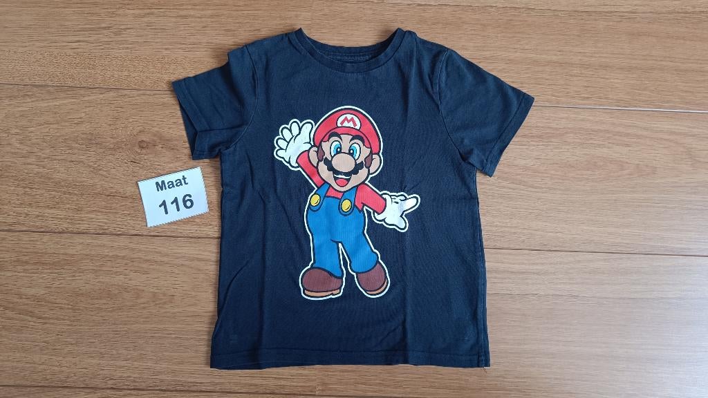 Super Mario Bros t-shirt met korte mouwen maat 116, Kinderen en Baby's, Kinderkleding | Maat 116, Gebruikt, C&A, Ophalen of Verzenden