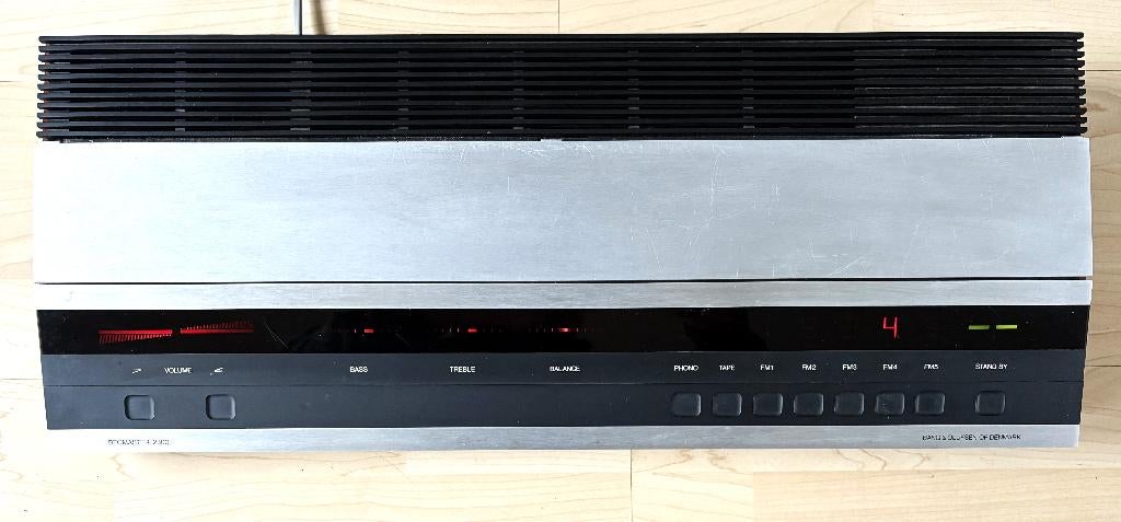 Bang en olufsen beomaster 2300  gereviseerd, Audio, Tv en Foto, Refurbished, Ophalen, Overige merken, Minder dan 60 watt