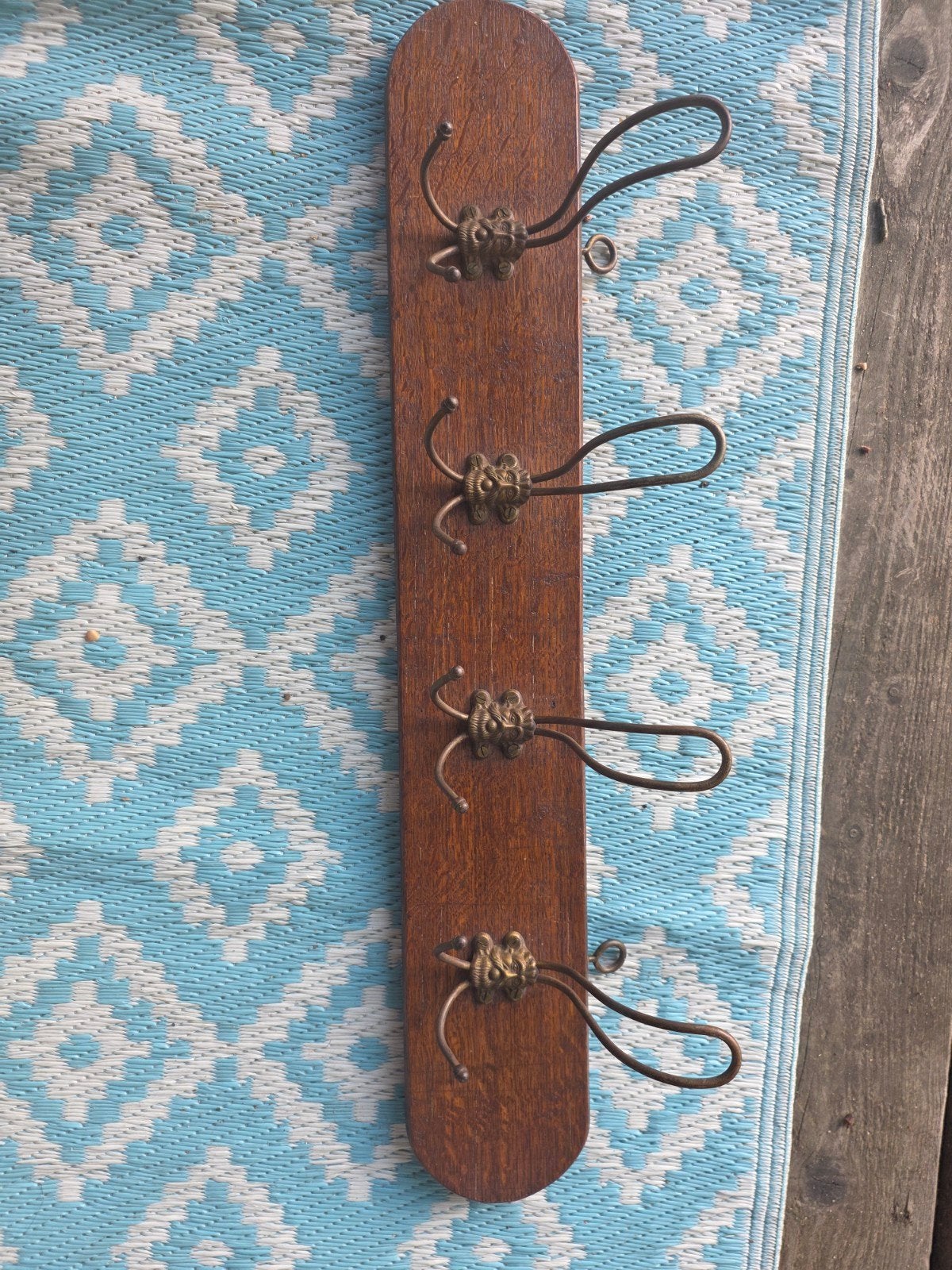 Prachtige vintage houten kapstok met 4 'Baardman' haken, Huis en Inrichting, Wandkapstok, Gebruikt, Ophalen of Verzenden, Minder dan 100 cm
