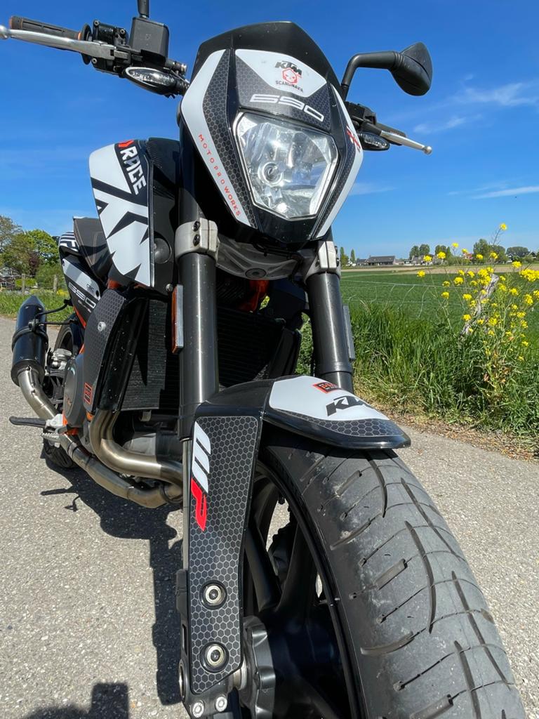 KTM 690 Duke Sportieve Naked Bike, Motoren, Sportuitlaat, Gebruikt, Particulier, Handgeschakeld