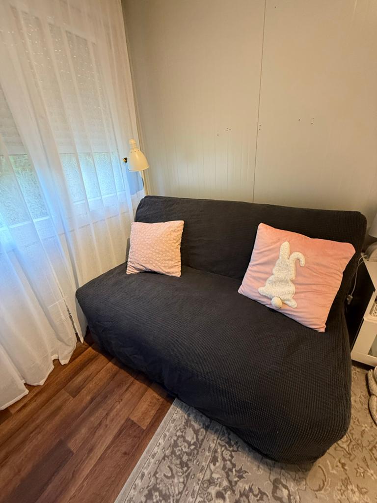 2-zits slaapbank IKEA, Huis en Inrichting, Slaapkamer | Slaapbanken, Gebruikt, Overige maten, Eenpersoons, Zwart, Ophalen of Verzenden
