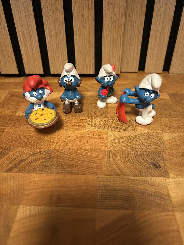 4 smurfen jaren '80 schleich, Verzamelen, Ophalen of Verzenden, Gebruikt, Verschillende Smurfen