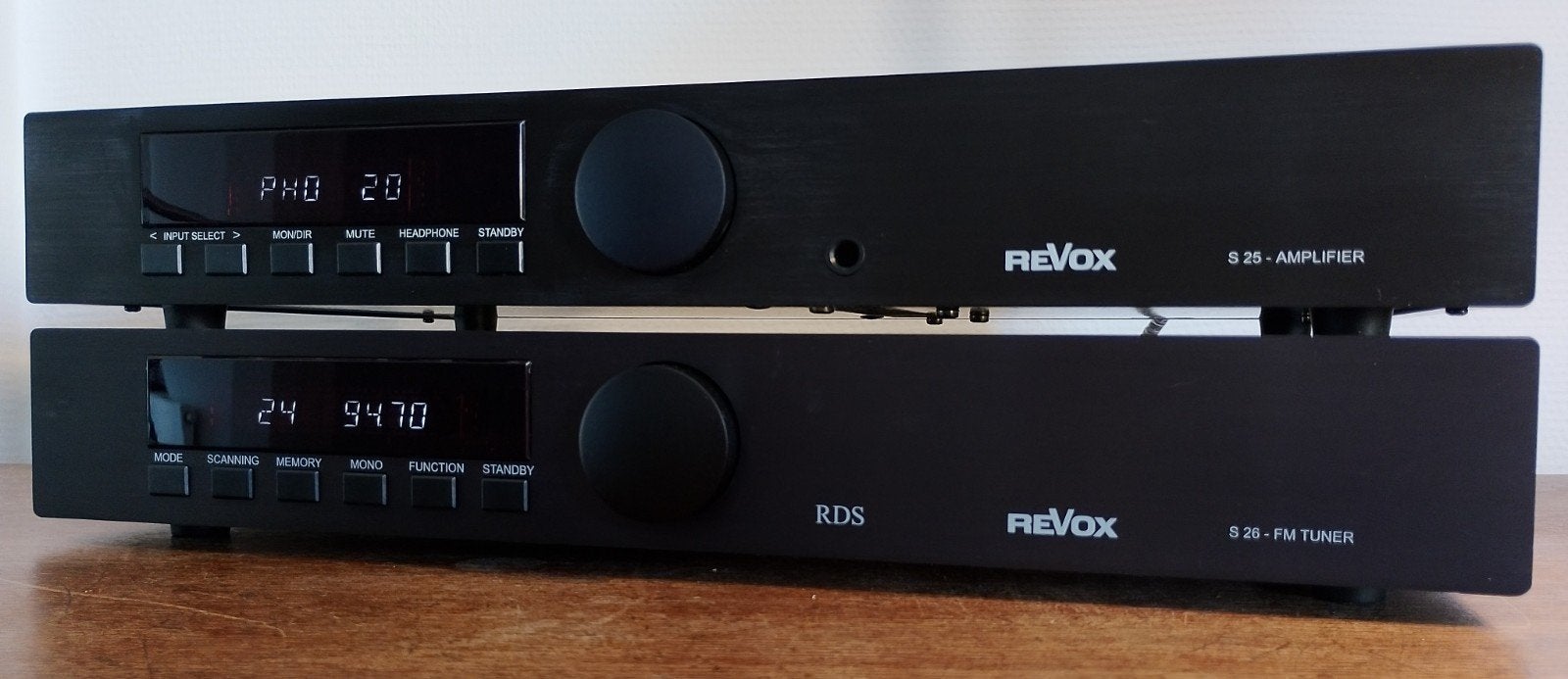REVOX S-25 / S-26 versterker/tuner combinatie., Ophalen
