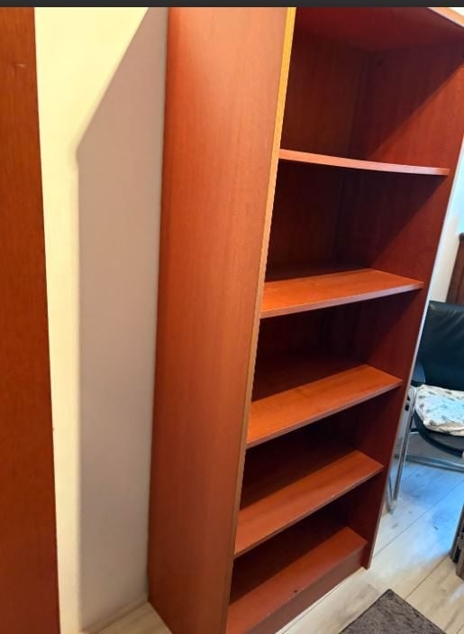 Mooie boekenkast, Ophalen, Met plank(en), 50 tot 100 cm, Zo goed als nieuw