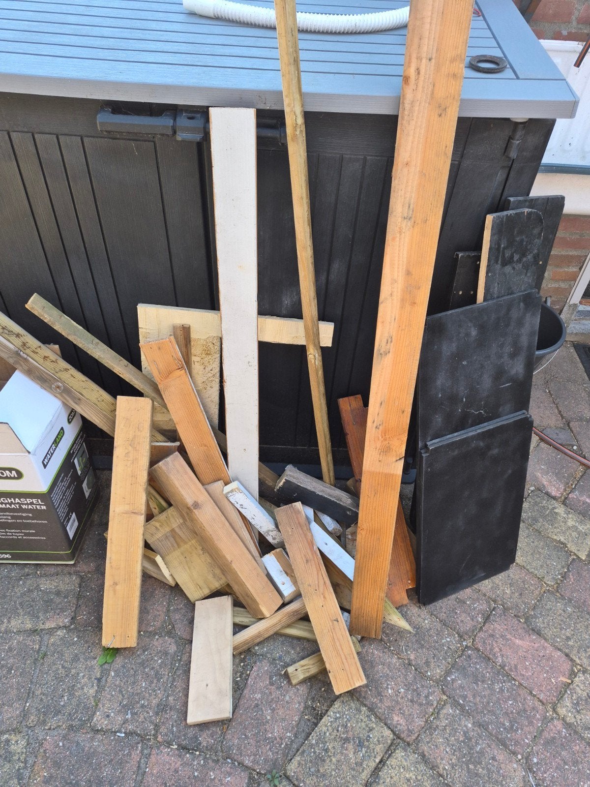 Gratis ophalen, resthout, stookhout, Ophalen