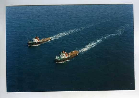 scheepvaart-foto-heerema sleepboten, Ophalen of Verzenden, Zo goed als nieuw, Motorboot, Boek of Tijdschrift