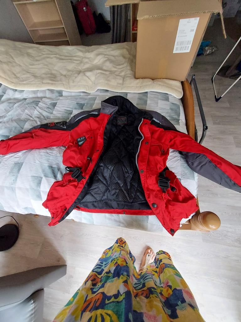Clover motorjas rood/zwart, Motoren, Kleding | Motorkleding, Jas | textiel, Tweedehands, Ophalen