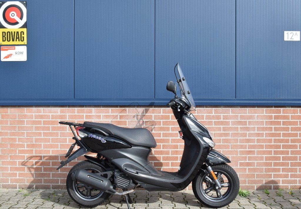 Yamaha Neo's 4T 3V E4, Gebruikt, Maximaal 45 km/u, Ophalen of Verzenden, Benzine