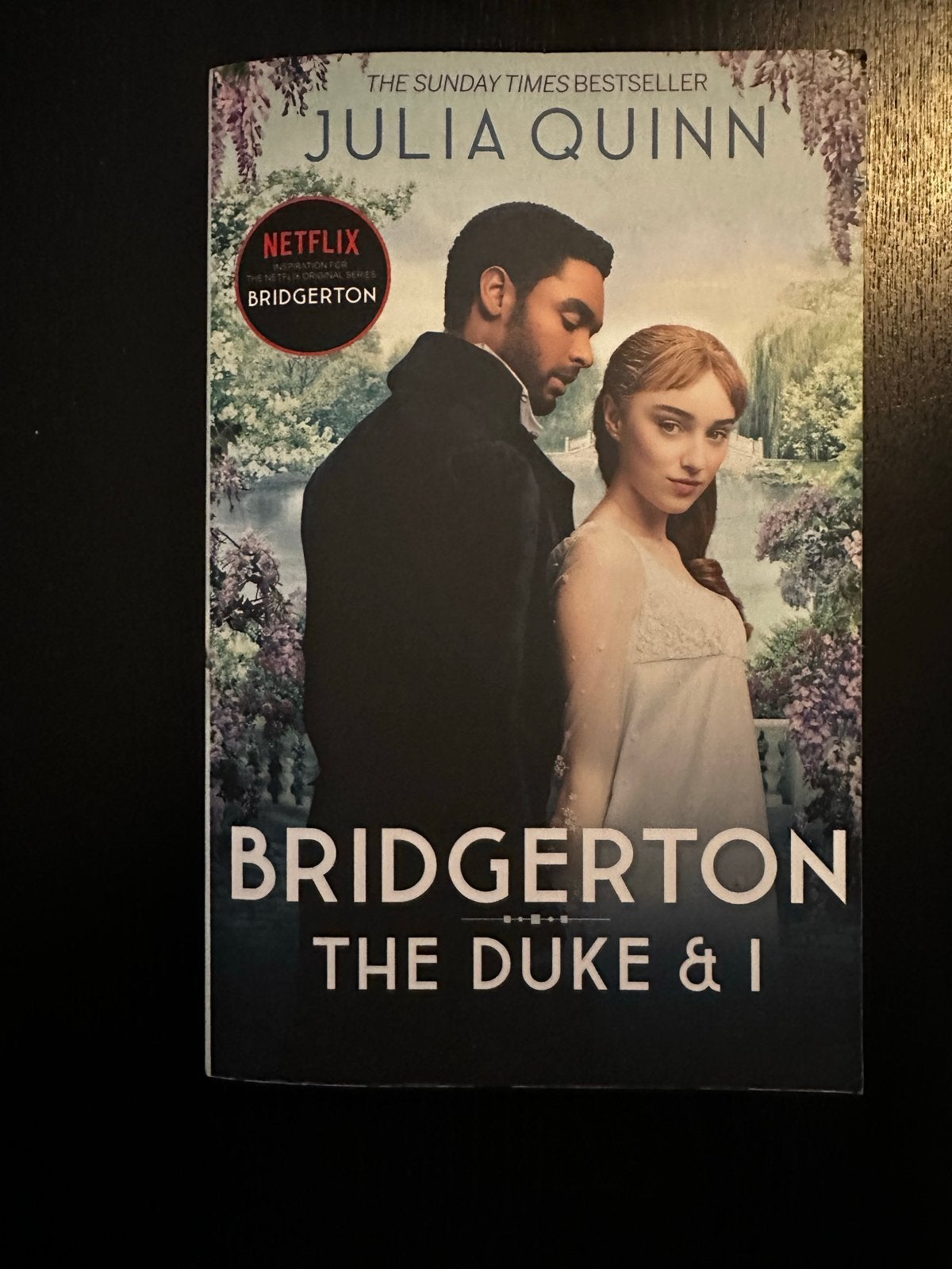 Bridgerton: The Duke & I - Julia Quinn (engels), Ophalen of Verzenden, Zo goed als nieuw