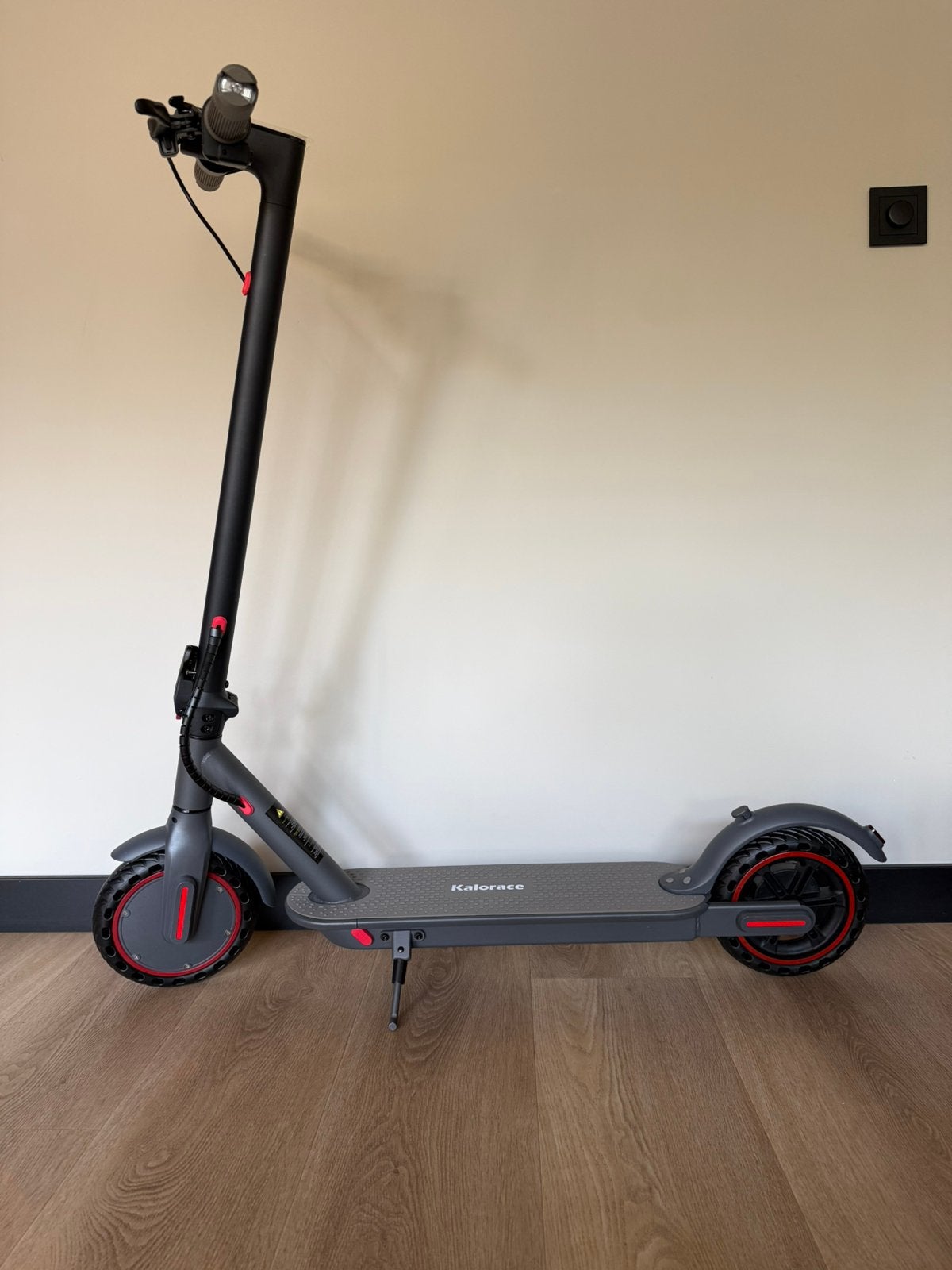 Elektrische step D8 pro 350w, Fietsen en Brommers, Steps, Ophalen, Zo goed als nieuw, Elektrische step (E-scooter)