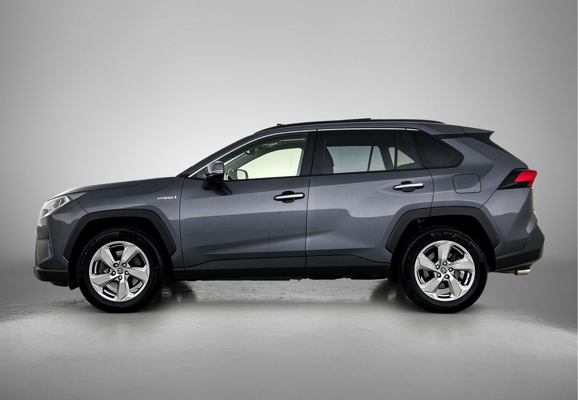 Toyota RAV4 2.5 Hybrid AWD Executive | Panorama Schuif/kante, Automaat, Gebruikt, 4 cilinders, 1650 kg
