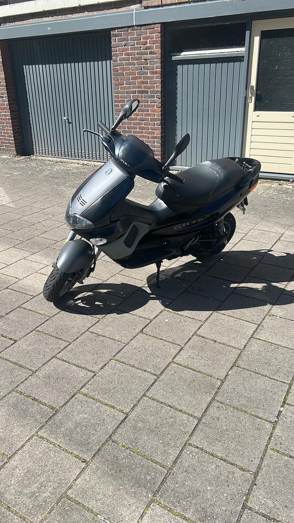 Gilera runner 70cc dd, Ophalen, Tweetakt, Maximaal 45 km/u, 70 cc