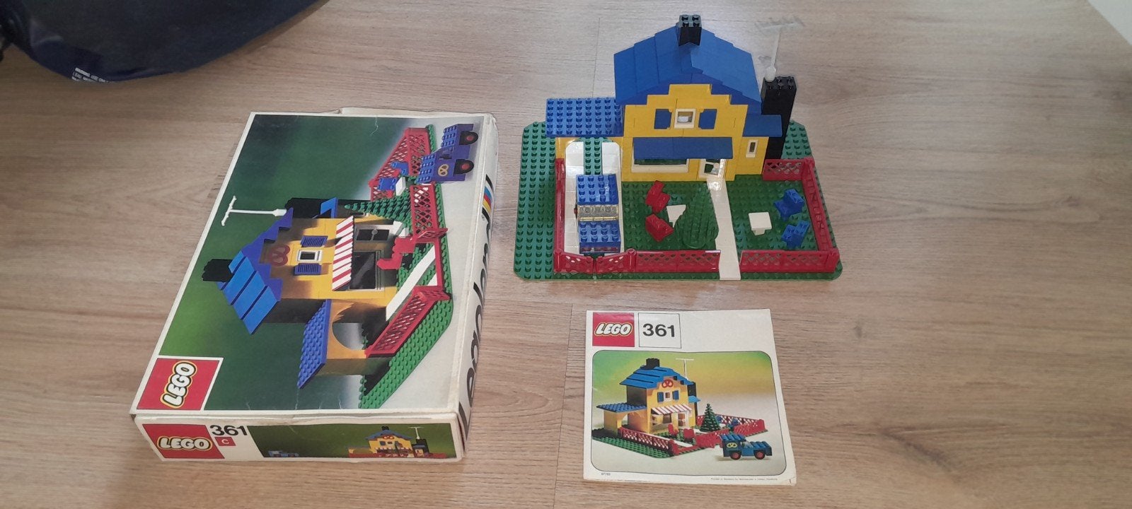 Lego 361 bakkerij huisje 100% compleet met doos en boekje, Compleet, Lego, Ophalen of Verzenden, Zo goed als nieuw