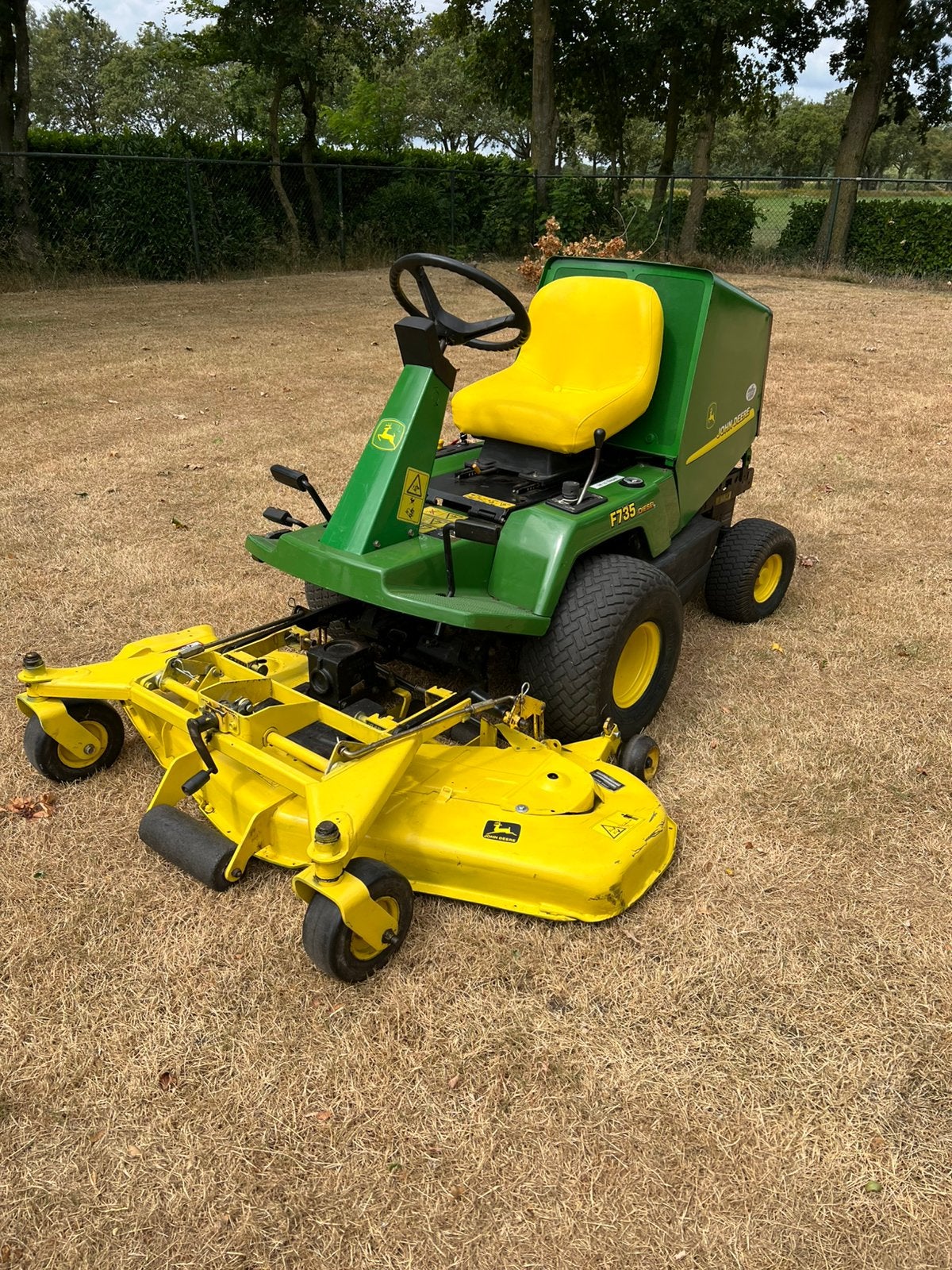 IZGS John Deere F735 Diesel frontmaaier / zitmaaier 2 cilind, John Deere, Elektrische starter, Info@johndeere.com, Ophalen of Verzenden