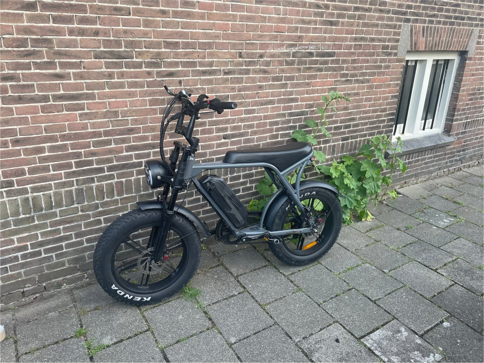 Fatbike v8 - Gebruikssporen, maar werkt perfect, Fietsen en Brommers, Fietsen | Heren | Herenfietsen, Ophalen, Gebruikt, Schijfrem