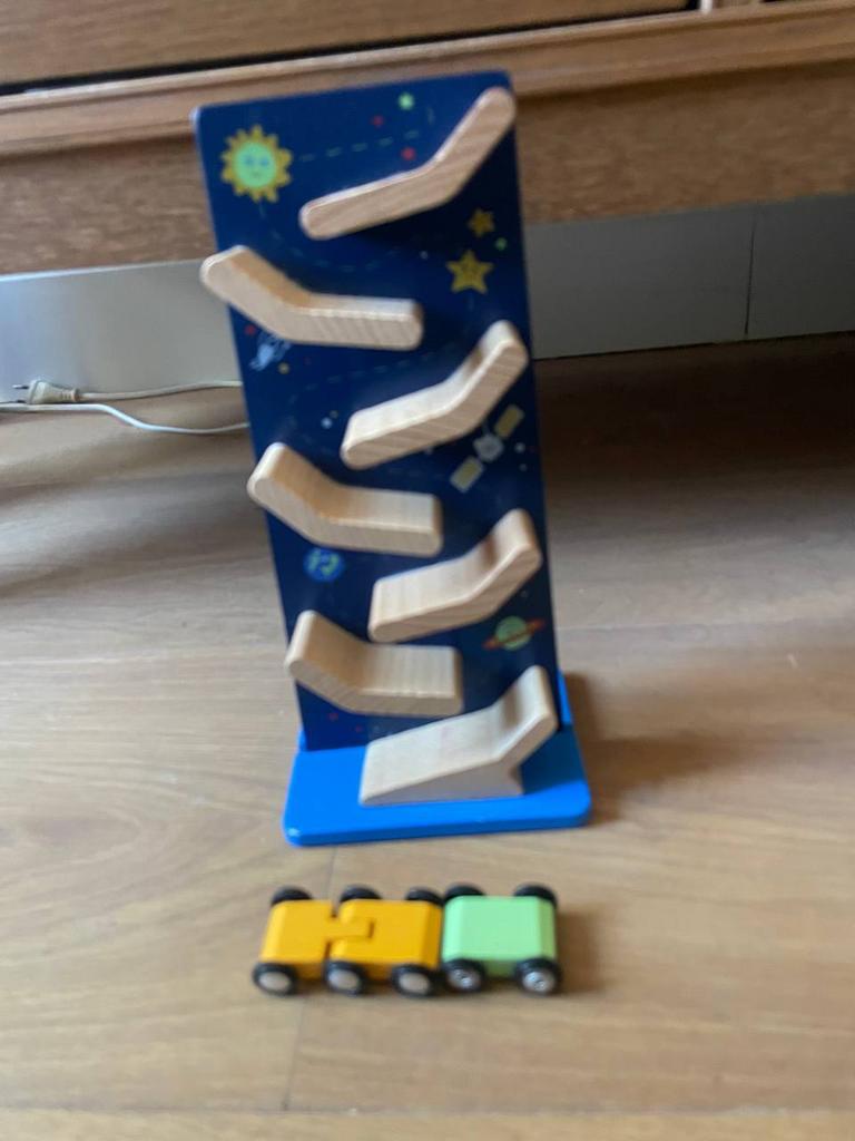 Small Foot cascade tower Space edition houten speelgoed, Ophalen of Verzenden, Zo goed als nieuw