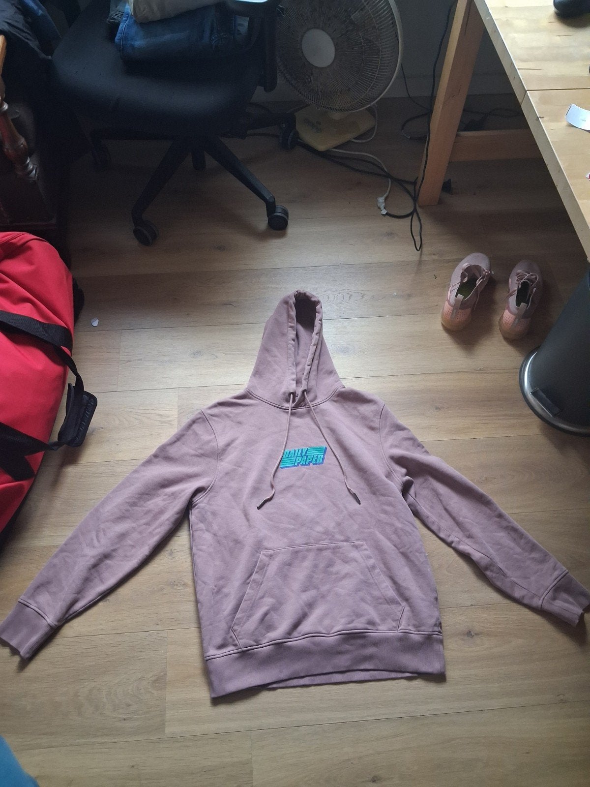 Daily Paper hoodie roze - Maat M, Maat 48/50 (M), Ophalen of Verzenden, Zo goed als nieuw, Daily Paper