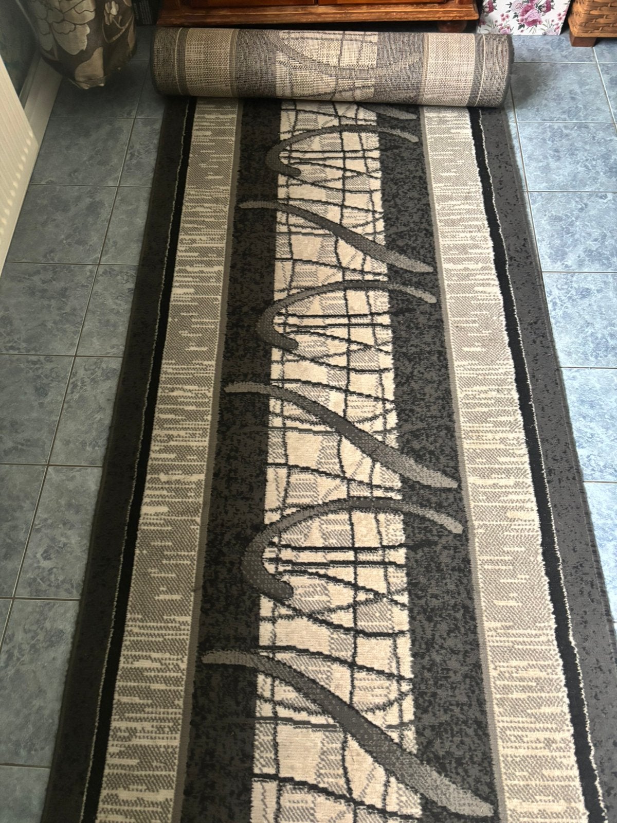 Lange loper voor maar 75 euro, 200 cm of meer, Zo goed als nieuw, Grijs, Rechthoekig