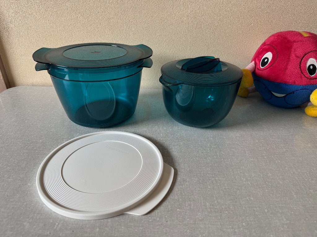 NIEUWSTAAT magnetron schalen TUPPERWARE MicroCook BLAUW, Huis en Inrichting, Keuken | Tupperware, Ophalen of Verzenden, Zo goed als nieuw