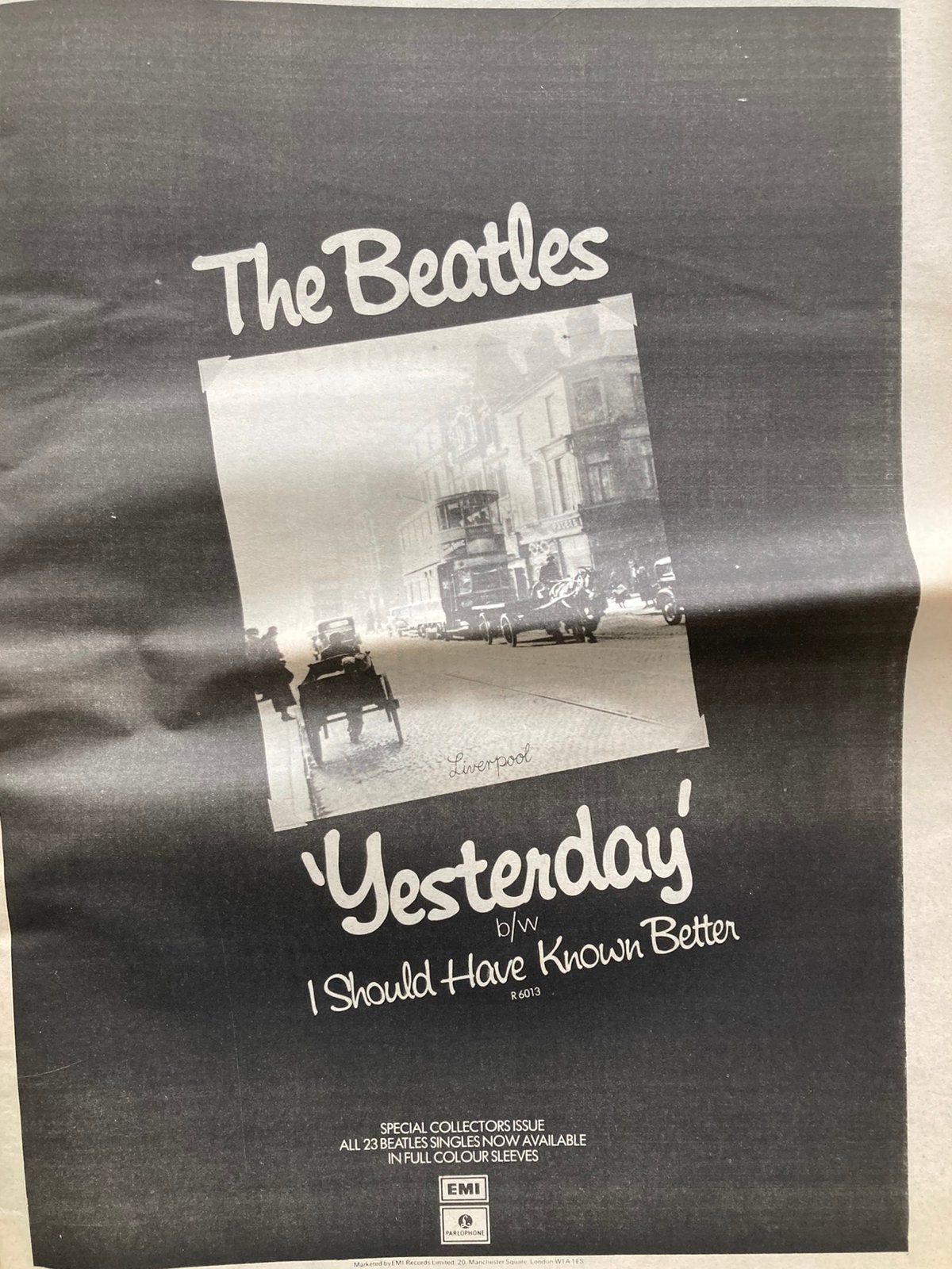 Paginagrote A3 advertentie BEATLES Yesterday release, Verzamelen, Posters, Ophalen of Verzenden, Zo goed als nieuw