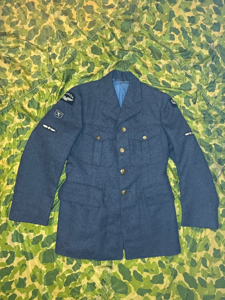 Tweede wereldoorlog Canadese RCAF jas 1943, Verzamelen, Ophalen of Verzenden, Luchtmacht, Engeland, Kleding of Schoenen