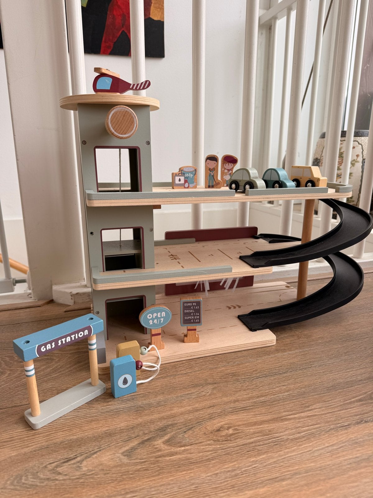 Little Dutch Houten Speelgoed Garage met Carwash, Ophalen, Zo goed als nieuw, Overige typen