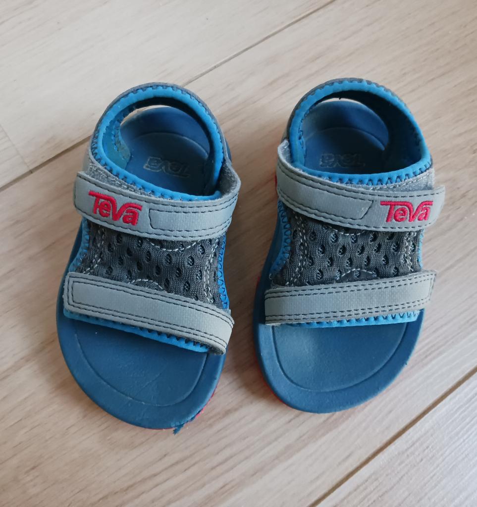 Leuke Teva sandaaltjes, Kinderen en Baby's, Ophalen, Jongen of Meisje, Overige typen, Teva