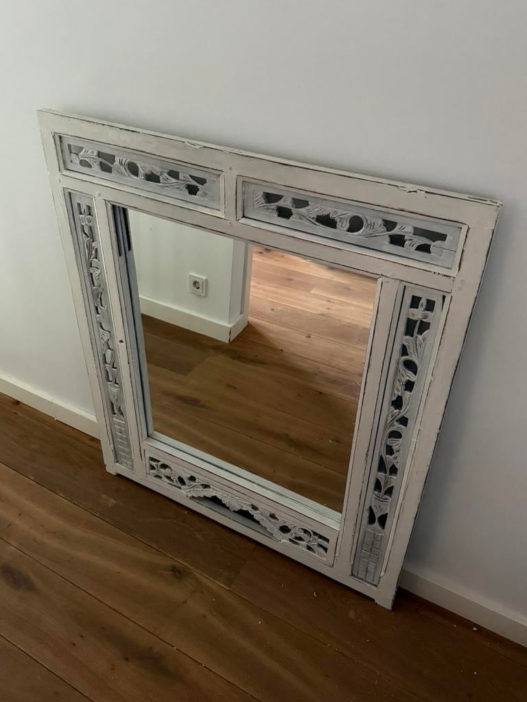 Spiegel antiek houtsnijwerk handgemaakt 90x105 barok, Huis en Inrichting, Ophalen, Gebruikt, 100 tot 125 cm, Minder dan 100 cm