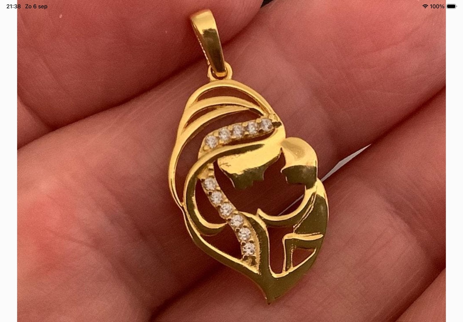 Vintage gouden Kettinghanger Moeder en Kind 18 k 750 goud, Verzenden, Zo goed als nieuw, Goud, Goud