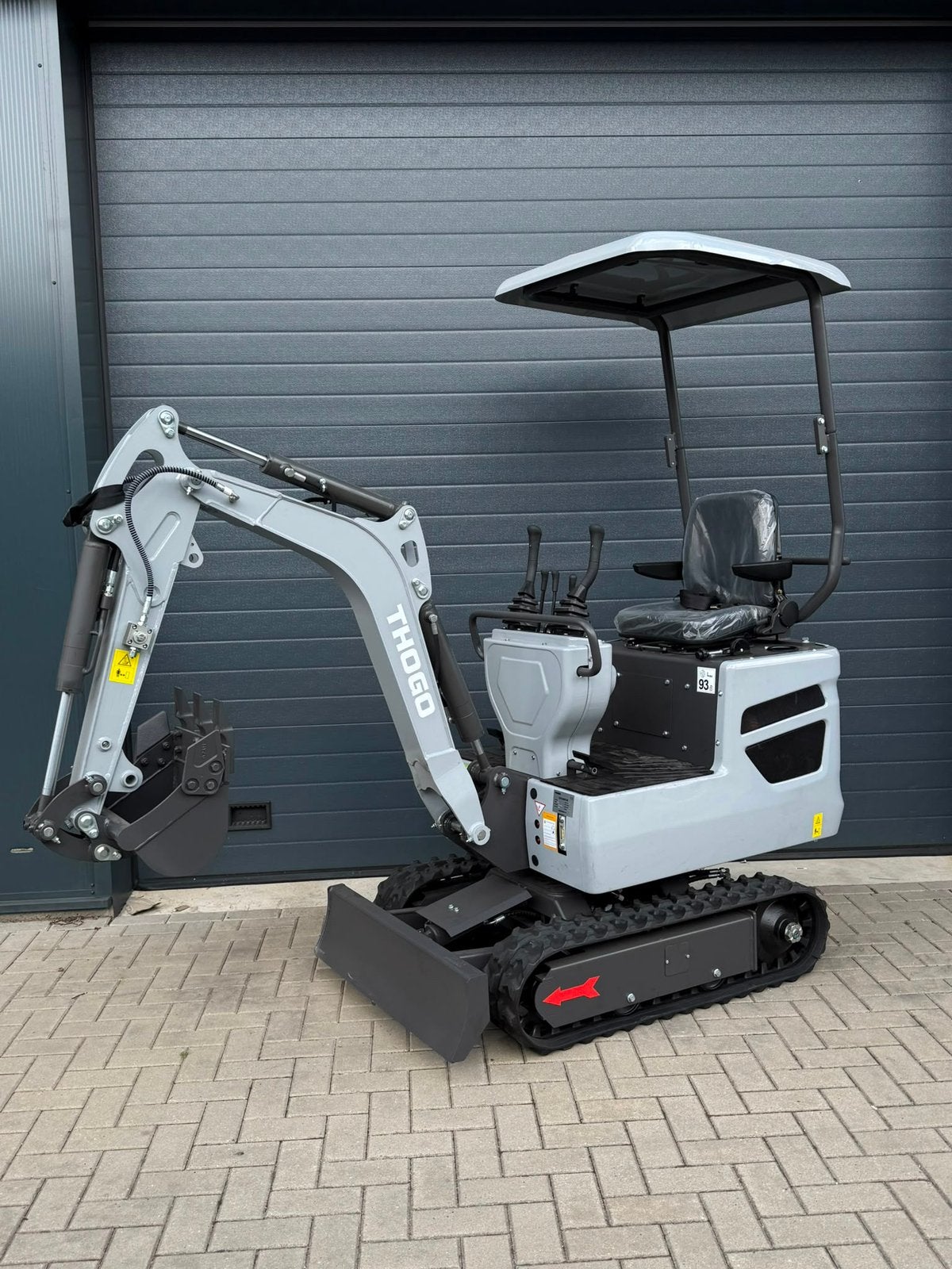 (NIEUW) THOGO graafmachine 1000 kg - 14 pk diesel - 25L bak, Ophalen of Verzenden, Graafmachine