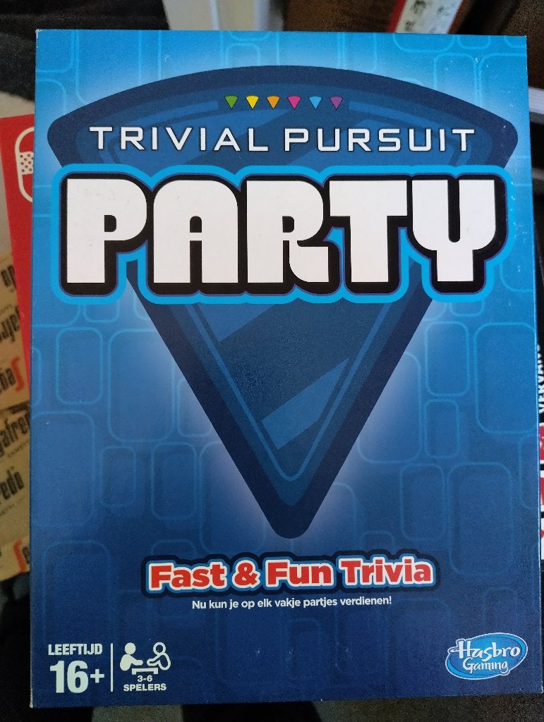 Triviant Pursuit (5 edities) - voorkeur alles in één koop, Een of twee spelers, Ophalen of Verzenden, Zo goed als nieuw, Hasbro Gaming