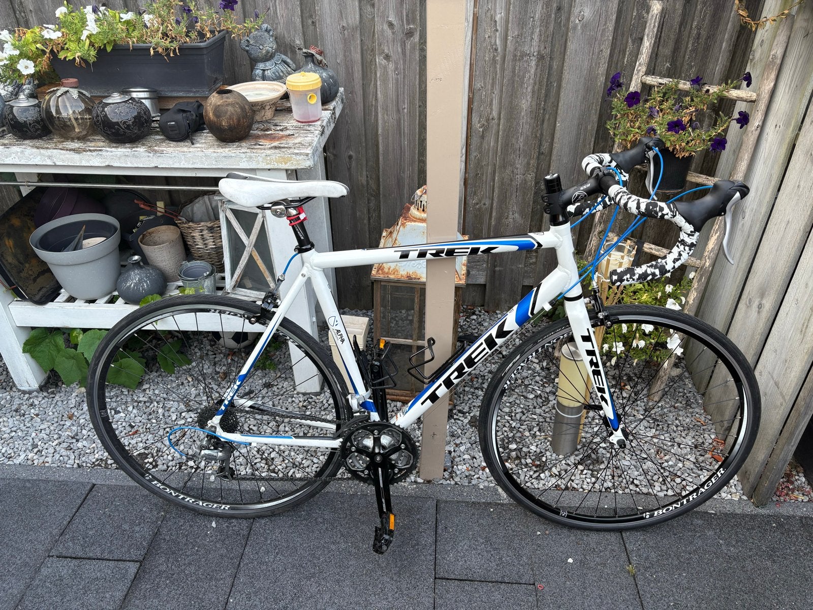 Trek racefiets, wit/blauw, 28 inch, Gebruikt, Aluminium, Meer dan 20 versnellingen