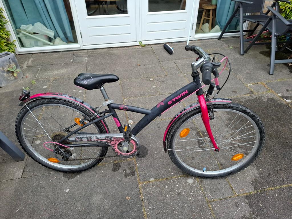 Btwin fiets 24 inch meisjesfiets, Fietsen en Brommers, Fietsen | Kinderfietsjes, Ophalen, Gebruikt, 20 inch of meer