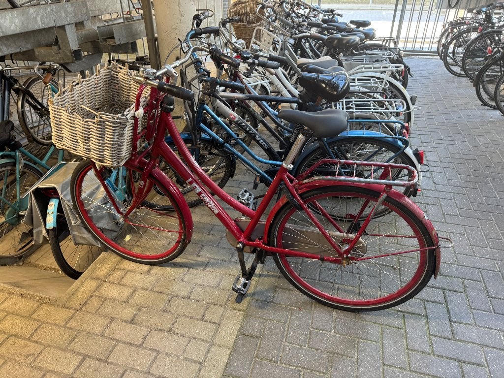 Rode Cortina fiets dames, Ophalen, Terugtraprem, Gebruikt, Versnellingen