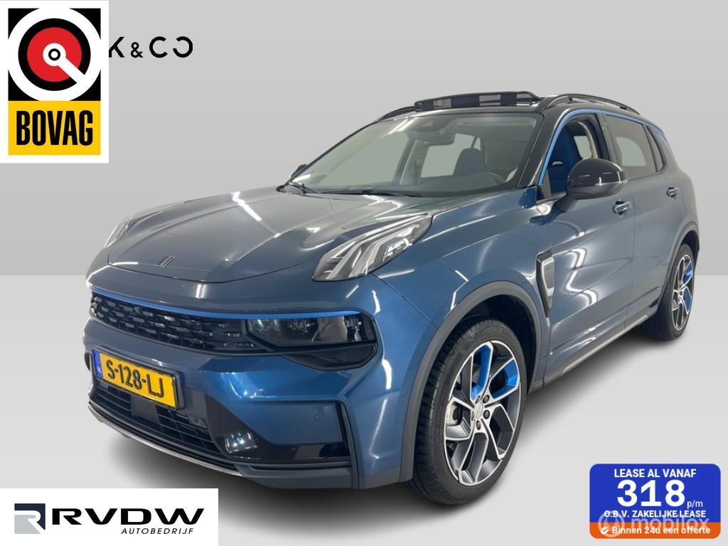 Lynk & Co 01 - 1.5 261pk PHEV 7DCTH | 2023| PanoramaDak | 36, 1800 kg, Euro 6, Blauw, 120 €/maand