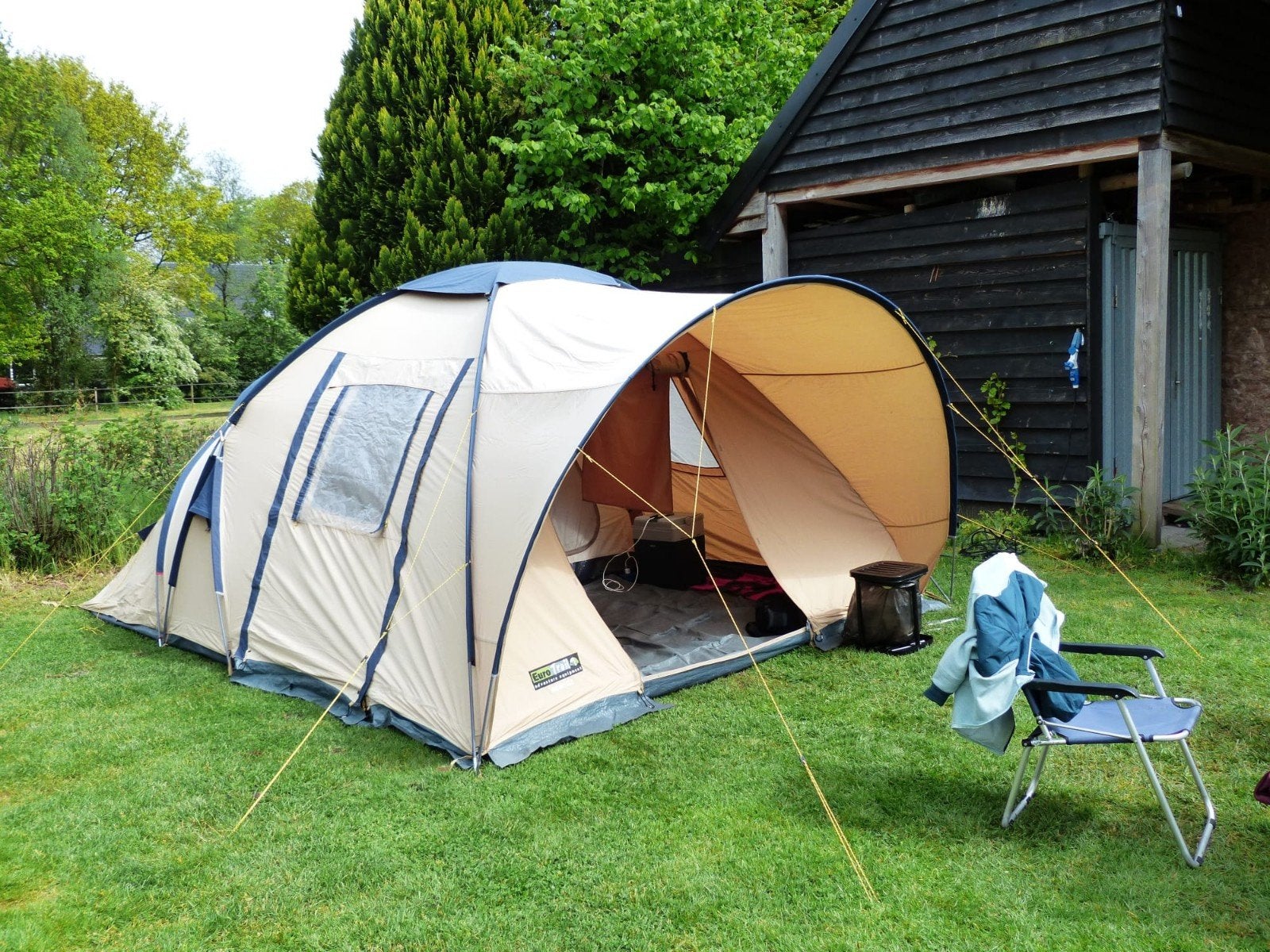 Katoenen Eurotrail Memphis 4-persoonstent, Caravans en Kamperen, Tenten, Ophalen, Gebruikt, Tot en met 4