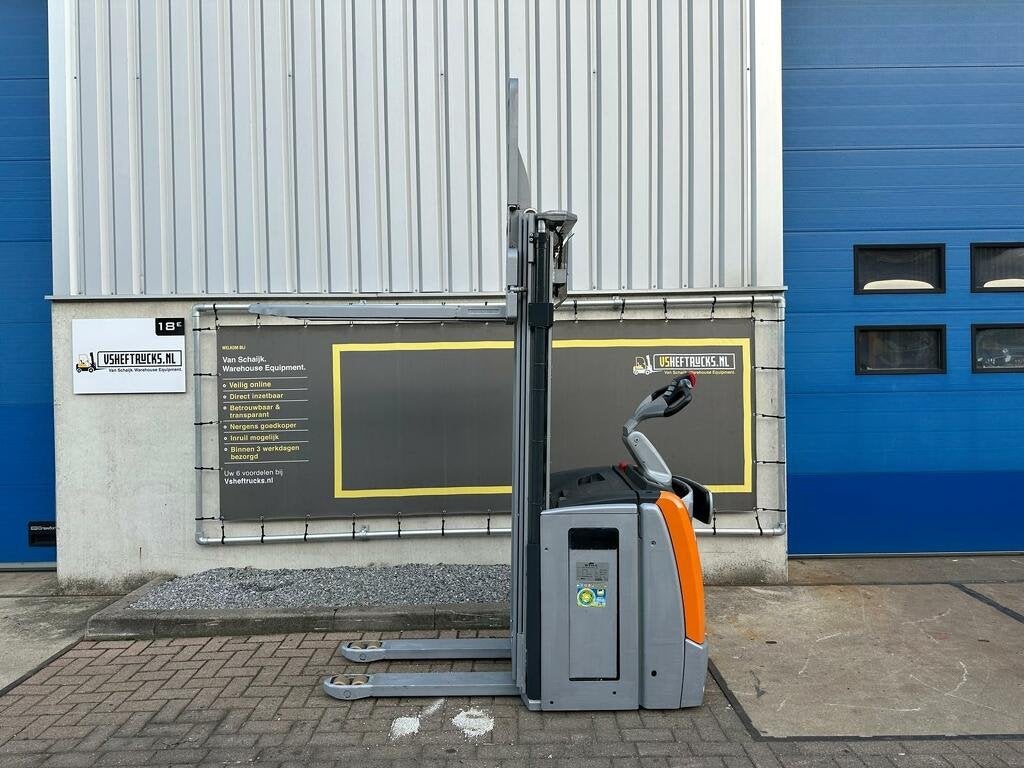VS-22444 Elektrische triplex stapelaar Still 5.016mm, Stapelaar, Still, Info@still.de, 1000 tot 2000 kg