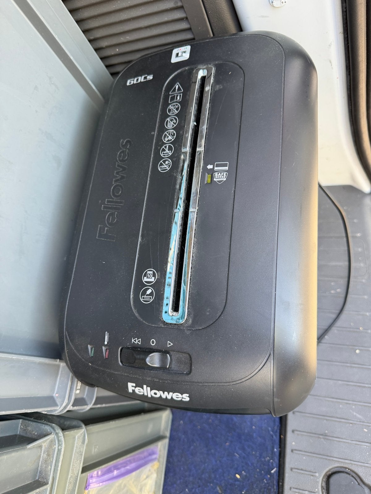 Fellowes 60cs papiervernietiger - Veilig en efficiënt, Ophalen, Gebruikt