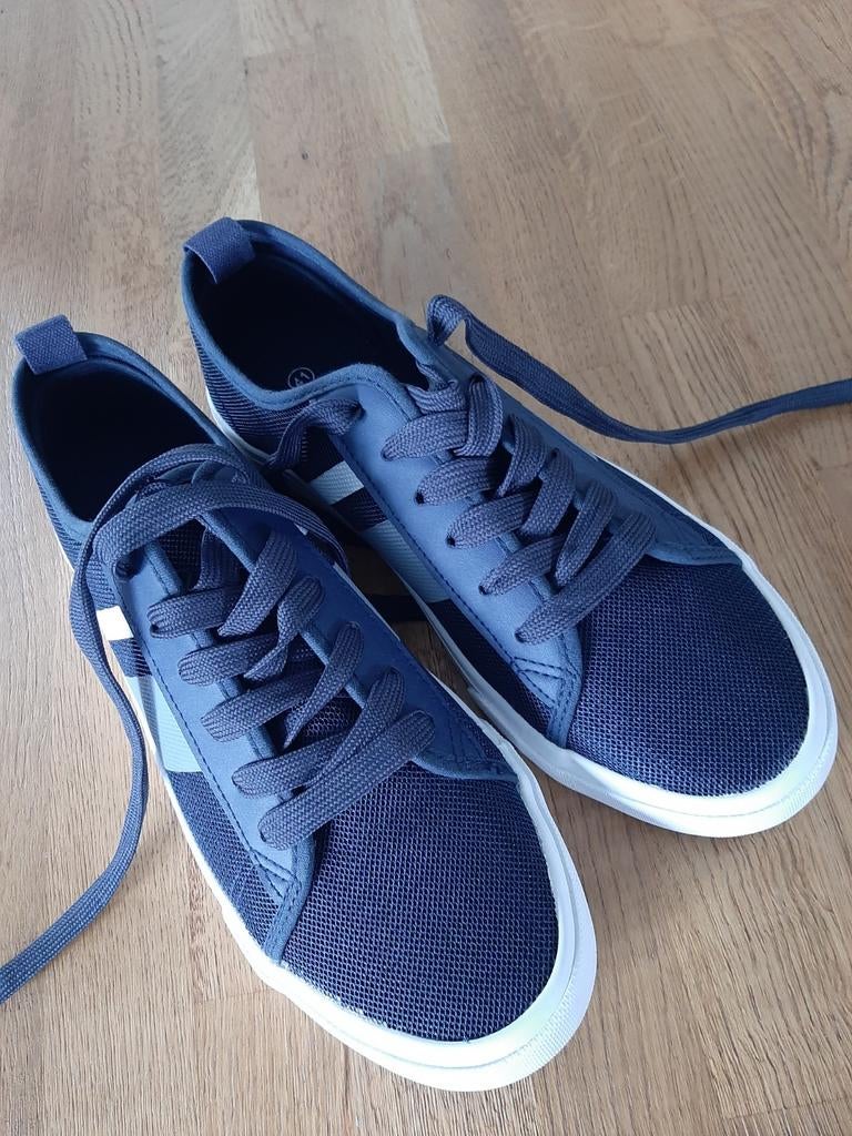 Maat 41 sportschoenen, Sport en Fitness, Ophalen of Verzenden, Hardloopschoenen, Overige merken