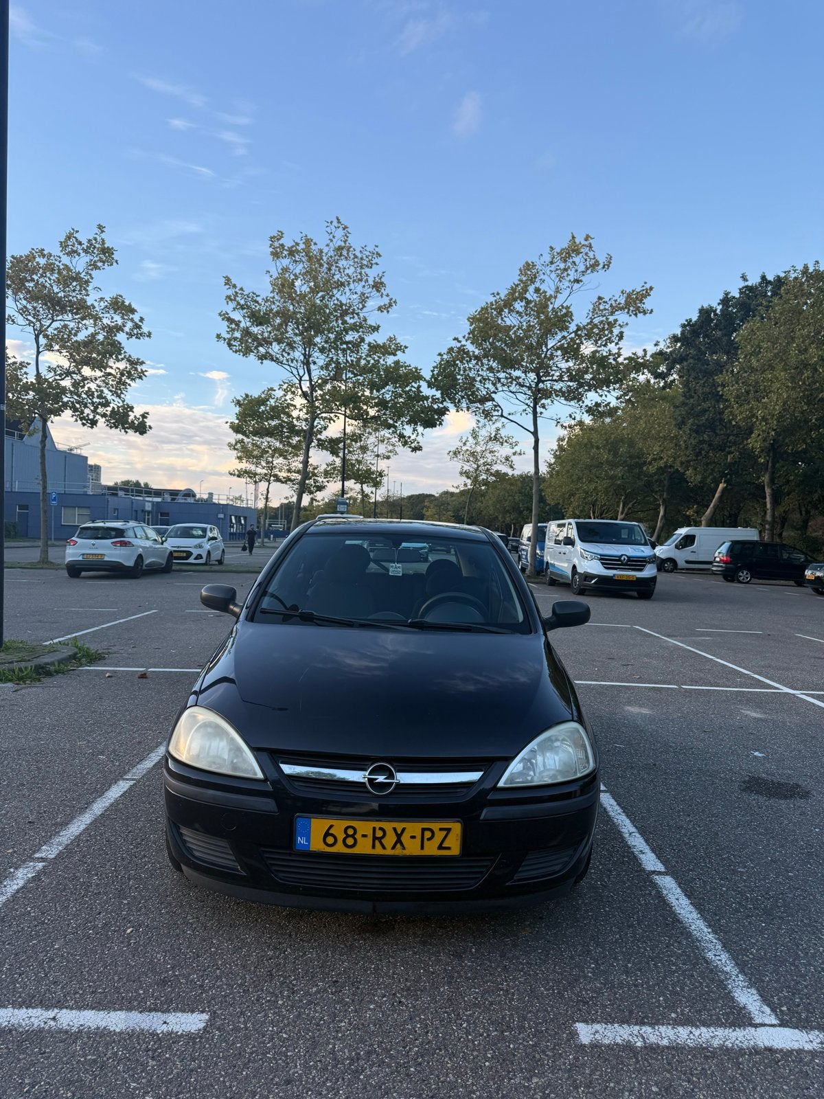 Foto 3 van Opel Corsa 1.2 Twinport | 2e eigenaar | Airco | APK 06-2027