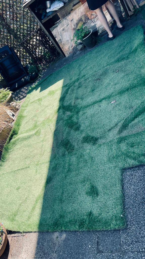 Grasmat 240/310, Tuin en Terras, Gras en Kunstgras, Ophalen, Gebruikt, Minder dan 10 m²