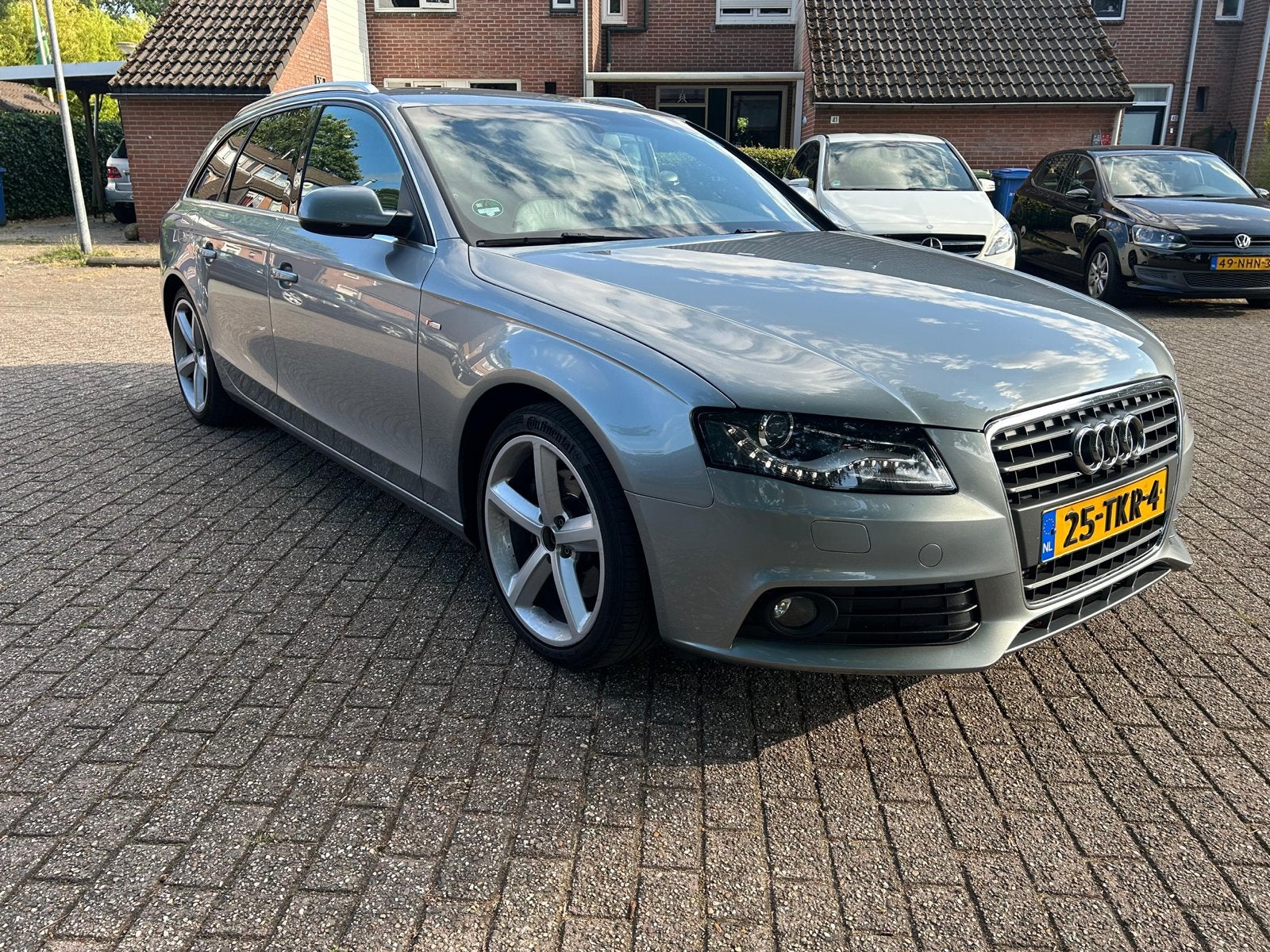 Audi A4 1.8 Tfsi  2012 airco, Auto's, Voorwielaandrijving, 4 cilinders, Handgeschakeld, 84 €/maand