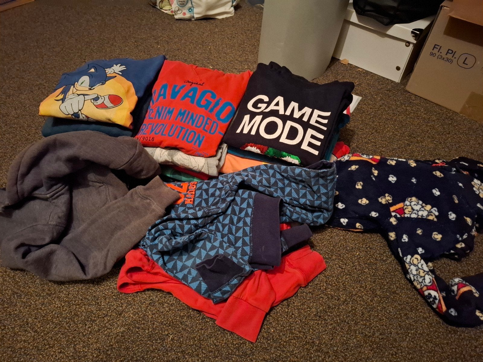 Kledingpakket Jongen Maat 128/134 - Truien, Shirts, Onesie, Ophalen of Verzenden, Gebruikt, Jongen, Setje