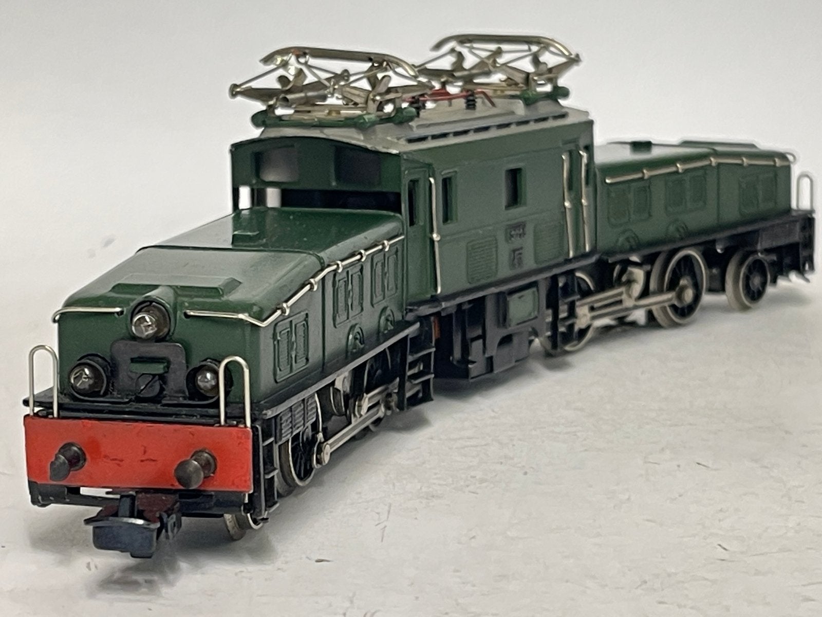 ** NOSTALGIE ** 60er JAREN ** Märklin 3015 NIEUWSTAAT ! **, Wisselstroom, Locomotief, Ophalen of Verzenden, Zo goed als nieuw