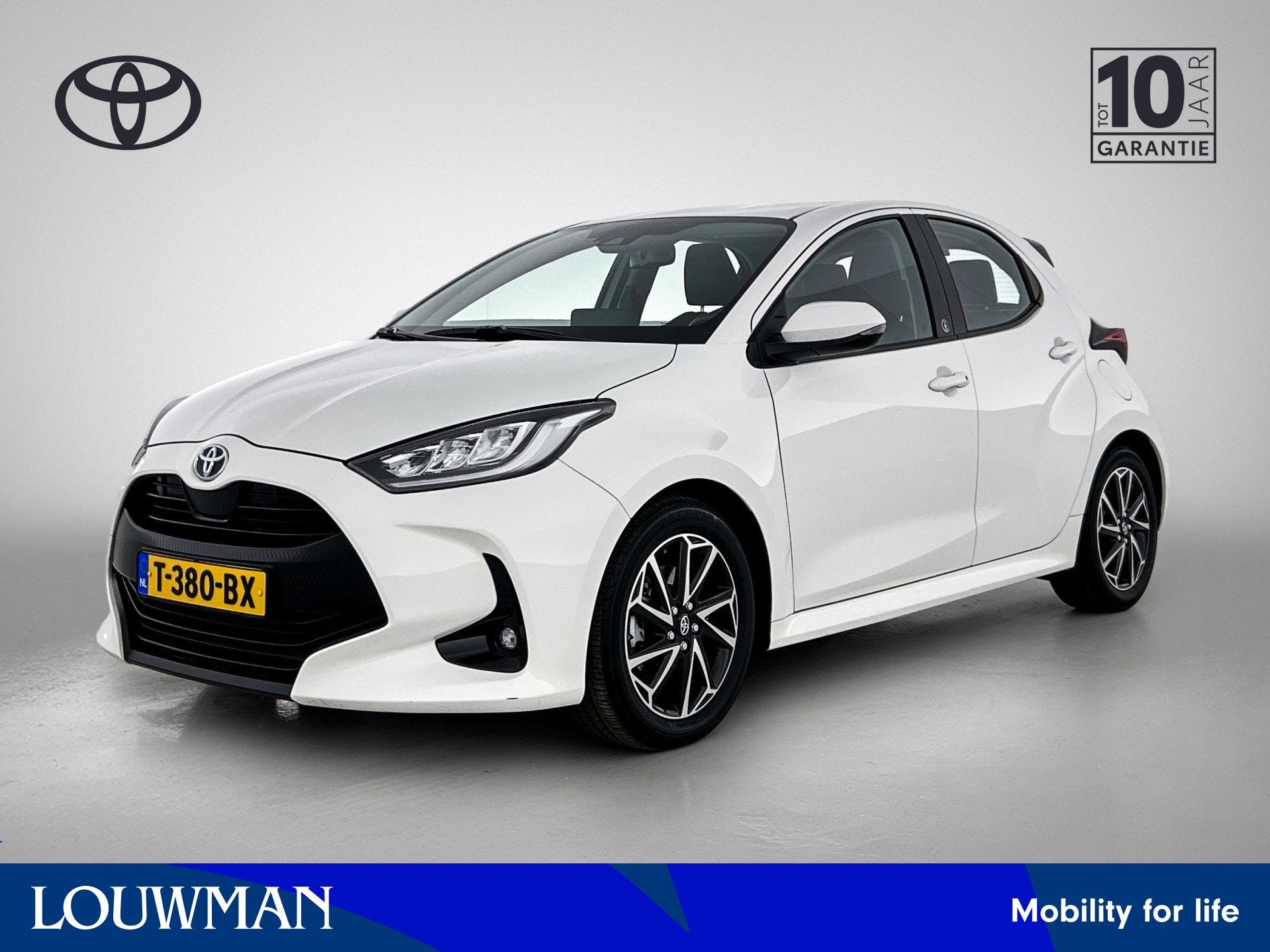 Toyota Yaris 1.5 Hybrid Dynamic (bj 2023, automaat), 12 maanden, Gebruikt, 1490 cc, Bedrijf